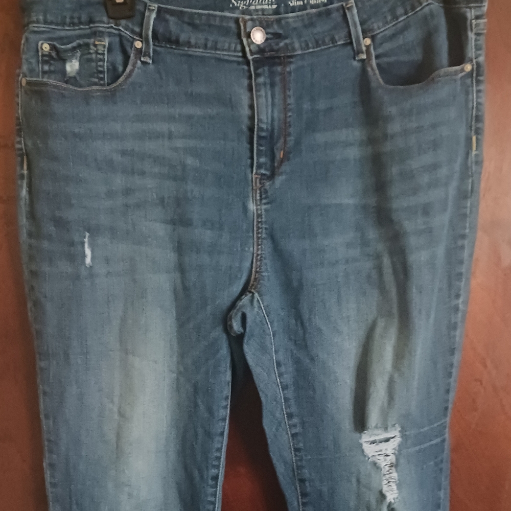 Signature by Levi Strauss Distressed Dirty Denim-Size 22